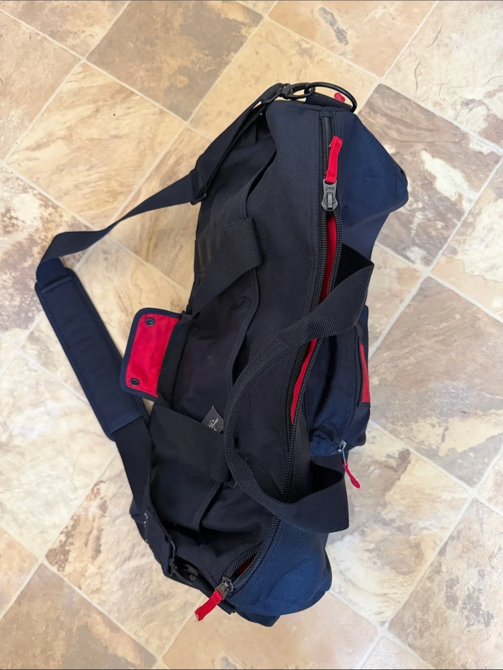 NEW Abercrombie & Fitch NAVY Duffel Bag carry on LUGGAGE GYM DUFFLE BACKPACK NWT